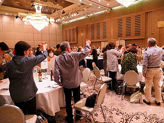 三根会の様子